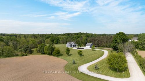 210 Beach Lane, Langton, ON, N0E1G0 | Card Image