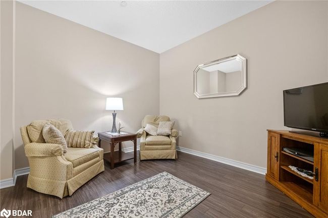 112 - 33 Whitmer St, House attached with 2 bedrooms, 2 bathrooms and 1 parking in Milton ON | Image 25