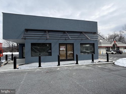 2851 Perkiomen Ave, Reading, PA, 19606-2203 | Card Image