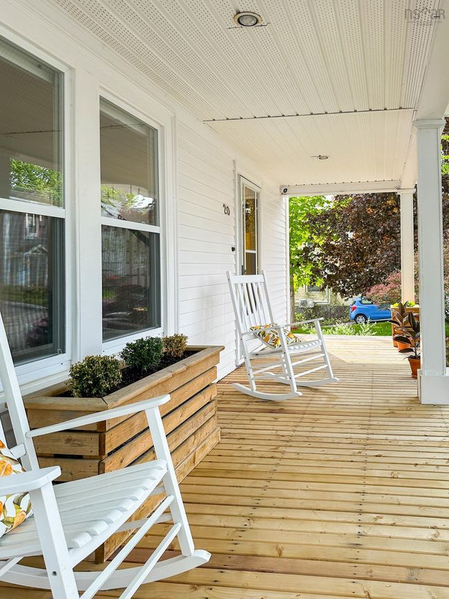20 Queen St, House other with 4 bedrooms, 2 bathrooms and 4 parking in Bridgewater NS | Image 6