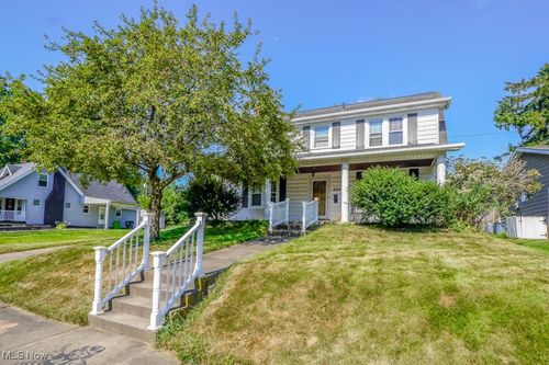 449 17th St Ne, Massillon, OH, 44646-4846 | Card Image