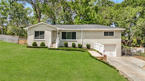 283 Norton Cir Se, Smyrna, GA, 30082-2115 | Card Image
