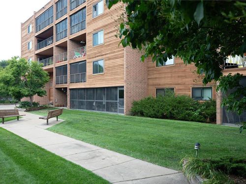 apt-311-3320 Louisiana Ave S, Saint Louis Park, MN, 55426-4130 | Card Image