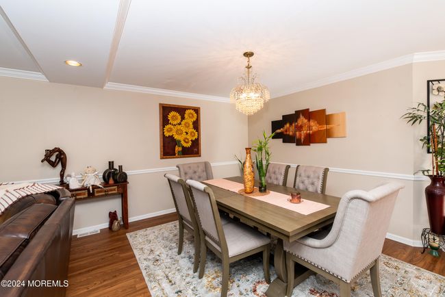 291 Marigold Ct, Condo with 3 bedrooms, 3 bathrooms and 1 parking in Toms River NJ | Image 11