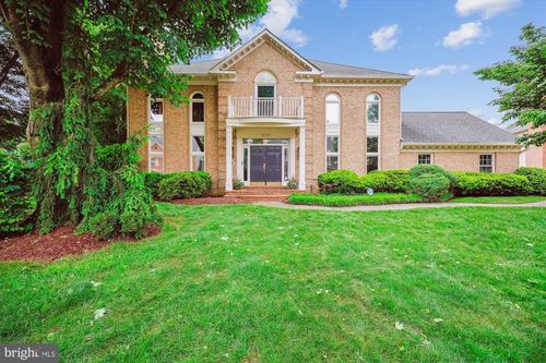 5824 Mossrock Dr, NORTH BETHESDA, MD, 20852-3237 | Card Image