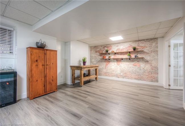 1092 Queen St, House other with 4 bedrooms, 2 bathrooms and 6 parking in New Dundee ON | Image 9