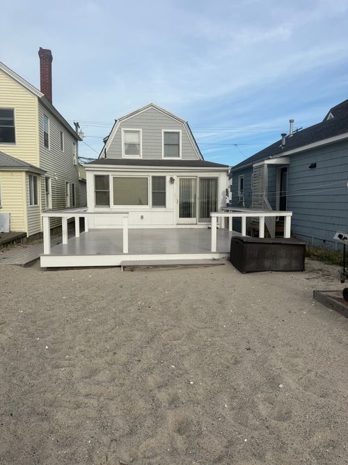 797 E Broadway, Milford, CT, 06460-6200 | Card Image