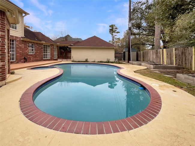 18418 Forest Elms Dr, House other with 5 bedrooms, 4 bathrooms and 2 parking in Spring TX | Image 10