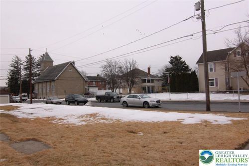 1401 Main Street, Northampton Boro, PA, 18067 | Card Image