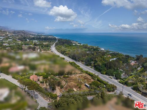 27950 Winding Way, Malibu, CA, 90265-4459 | Card Image