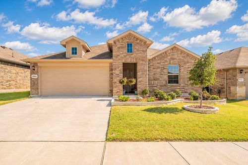860 Round Robin Ln, Fort Worth, TX, 76131-4386 | Card Image