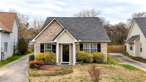 90 Pointe North Dr, Cartersville, GA, 30120-7917 | Card Image