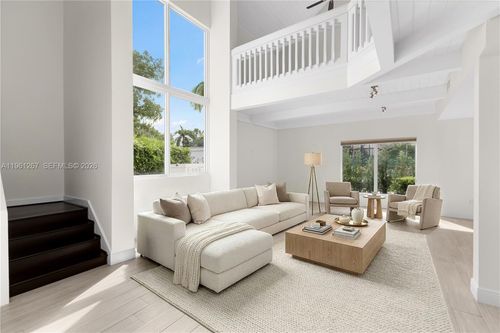 20205 W Oak Haven Cir, Miami, FL, 33179-2846 | Card Image