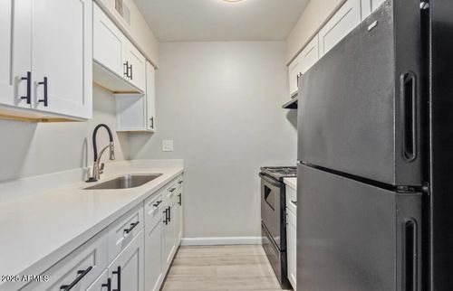 13-3406 E Pinchot Ave, Phoenix, AZ, 85018-7406 | Card Image