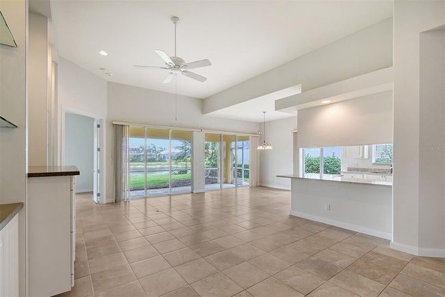 5759 Benevento Dr, House other with 3 bedrooms, 3 bathrooms and null parking in SARASOTA FL | Image 11