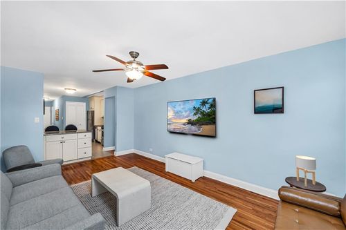 apt-3p-221 Mcdonald Ave, Brooklyn, NY, 11218-1430 | Card Image