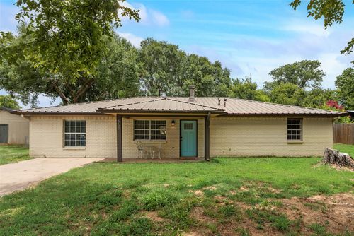 6137 County Road 319, Alvarado, TX, 76009-8488 | Card Image