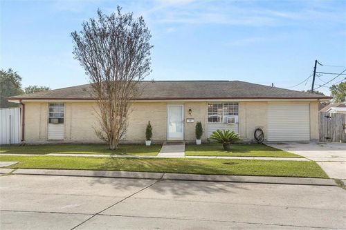 361 W Louisiana State Dr, Kenner, LA, 70065-4078 | Card Image