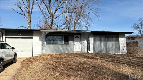 1533 Chesley Dr, Saint Louis, MO, 63136-2332 | Card Image