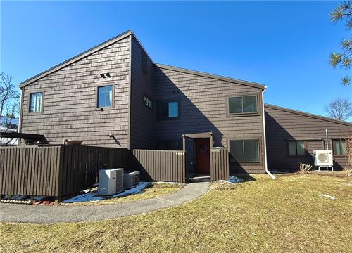 apt-2-111 Strawberry Hill Cir, Ithaca, NY, 14850-6296 | Card Image