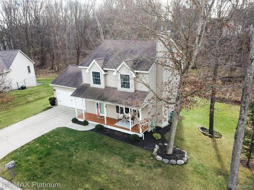 2049 Laurel Oak Dr, Howell, MI, 48855-7674 | Card Image