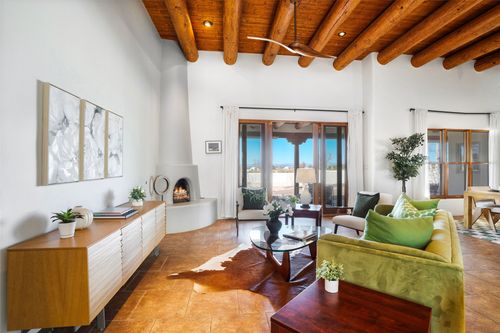 38 Encantado Loop, Santa Fe, NM, 87508-8280 | Card Image