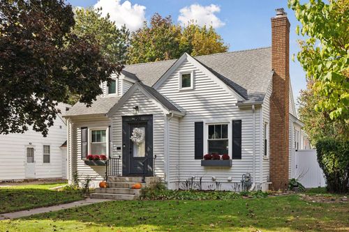 3900 Xenwood Ave S, Saint Louis Park, MN, 55416-2842 | Card Image