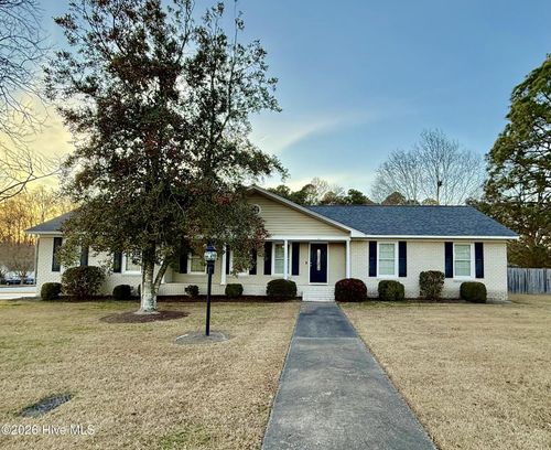 212 Tuckahoe Dr, Greenville, NC, 27858-8915 | Card Image