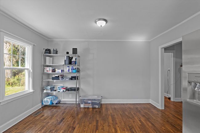 Dining Area | Image 15