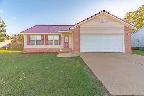 111 Summer Leigh Cv, Bay, AR, 72411-9462 | Card Image