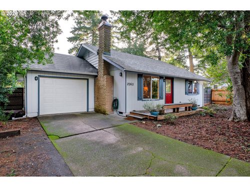 2060 20th St, Florence, OR, 97439-9726 | Card Image