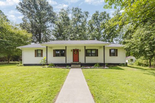 39 College Ct, Stanton, KY, 40380-2321 | Card Image