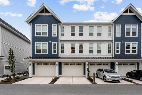 16-7243 Willowstream Rd, Chilliwack, BC, V2R6M1 | Card Image