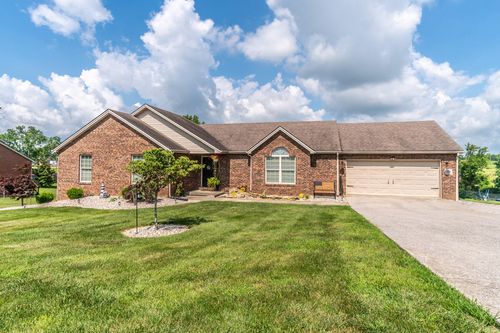 381 Kings Trace Dr, Berea, KY, 40403 | Card Image