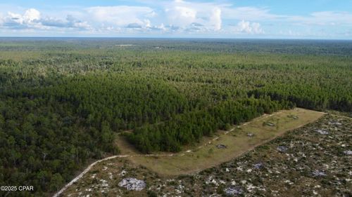 20 Fountain Dr, Fountain, FL, 32438 | Card Image