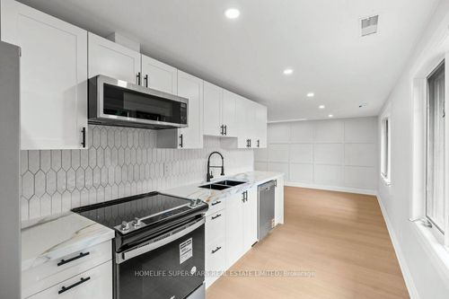 upper-855 Garth St, Hamilton, ON, L9C4K7 | Card Image