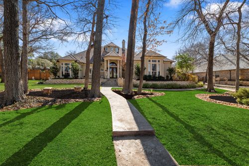 6132 Terrace Oaks Ln, Fort Worth, TX, 76112-1072 | Card Image