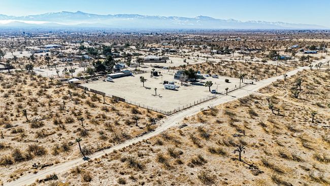 6573 Dos Palmas Rd, House other with 3 bedrooms, 2 bathrooms and null parking in Phelan CA | Image 36