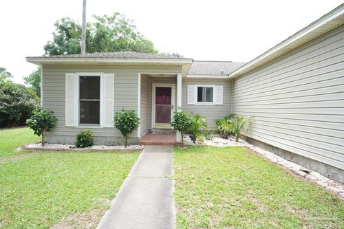 2005 Commodore Dr, Navarre, FL, 32566-7633 | Card Image