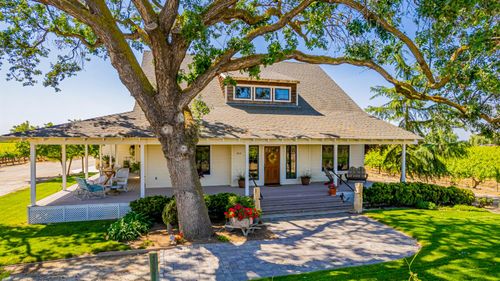 7826 Road 28, Madera, CA, 93637-9129 | Card Image