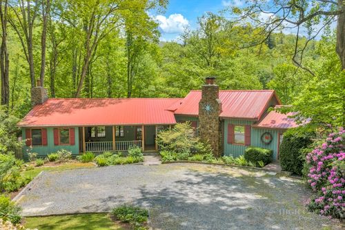 1590 Shulls Mill Rd, Boone, NC, 28607-8093 | Card Image