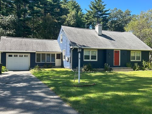 18 Colonial Rd, Wilbraham, MA, 01095-2108 | Card Image
