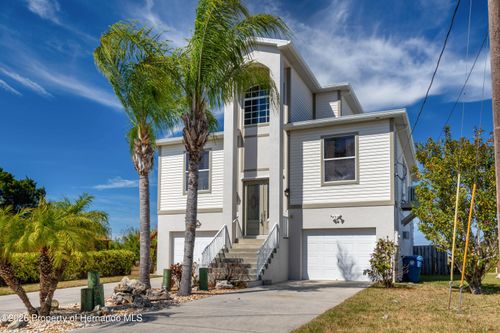 5100 Cedarbrook Ln, Hernando Beach, FL, 34607-2915 | Card Image