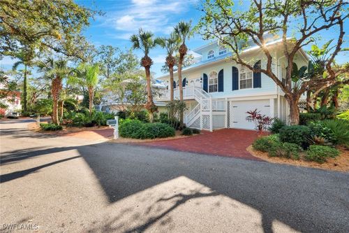 3779 Cracker Way, BONITA SPRINGS, FL, 34134-8629 | Card Image