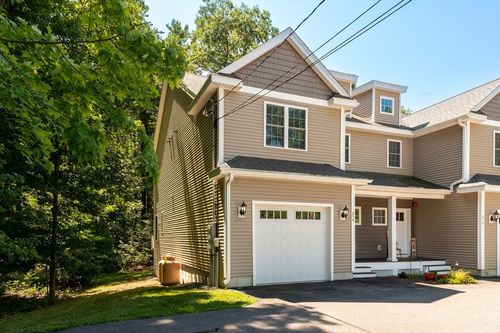 3-658 Massachusetts Ave, Lunenburg, MA, 01462-1324 | Card Image