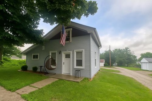 W2940 Washington St, Juda, WI, 53550-8501 | Card Image
