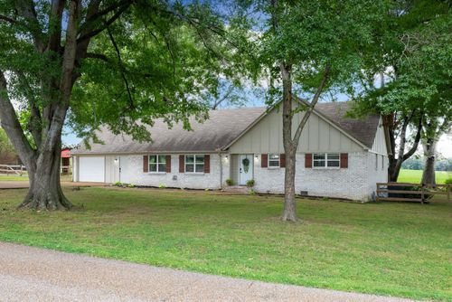 40 Vandergrift Dr, Covington, TN, 38019-4633 | Card Image