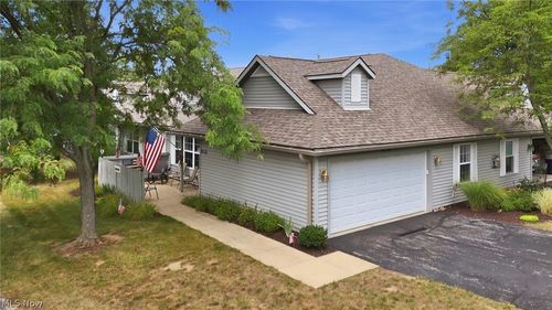 1238 Hunters Walk, Ashland, OH, 44805 | Card Image