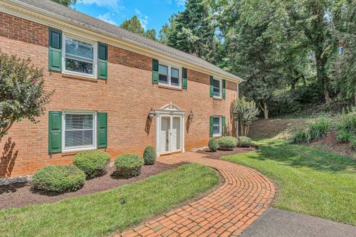 280 Hillcrest Dr, Rocky Mount, VA, 24151-1617 | Card Image