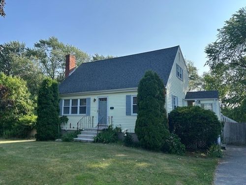 196 North St, Foxboro, MA, 02035-1031 | Card Image